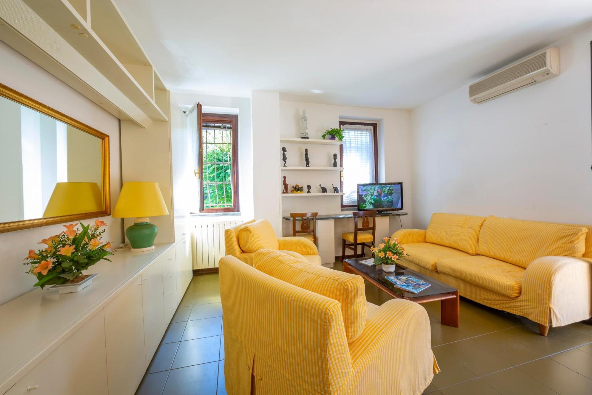 Appartamento Gaya Stresa Center - Happy Rentals Exterior photo